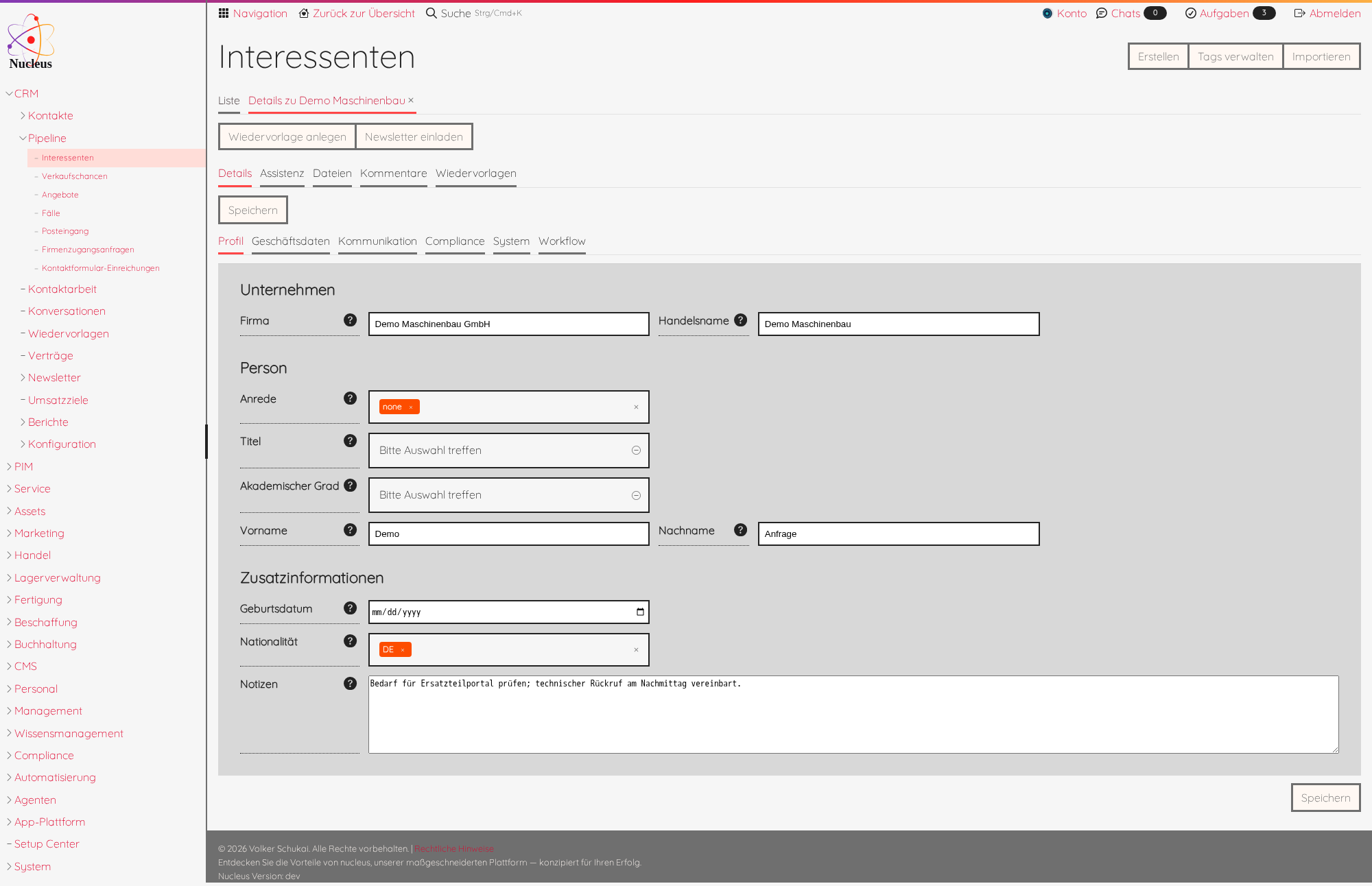 CRM-Lead mit Unternehmen, Kontaktperson und Qualifizierungsnotiz